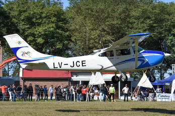 LV-JCE - Private Cessna 182 Skylane (all models except RG)