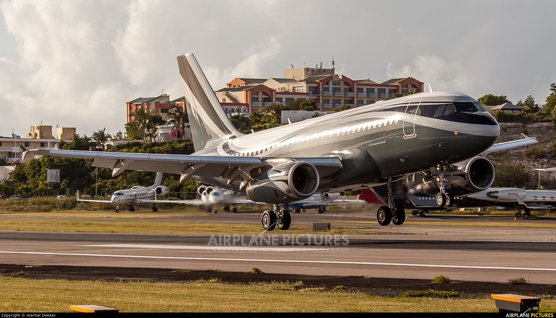 Private M-KATE aircraft at Sint Maarten - Princess Juliana Intl
