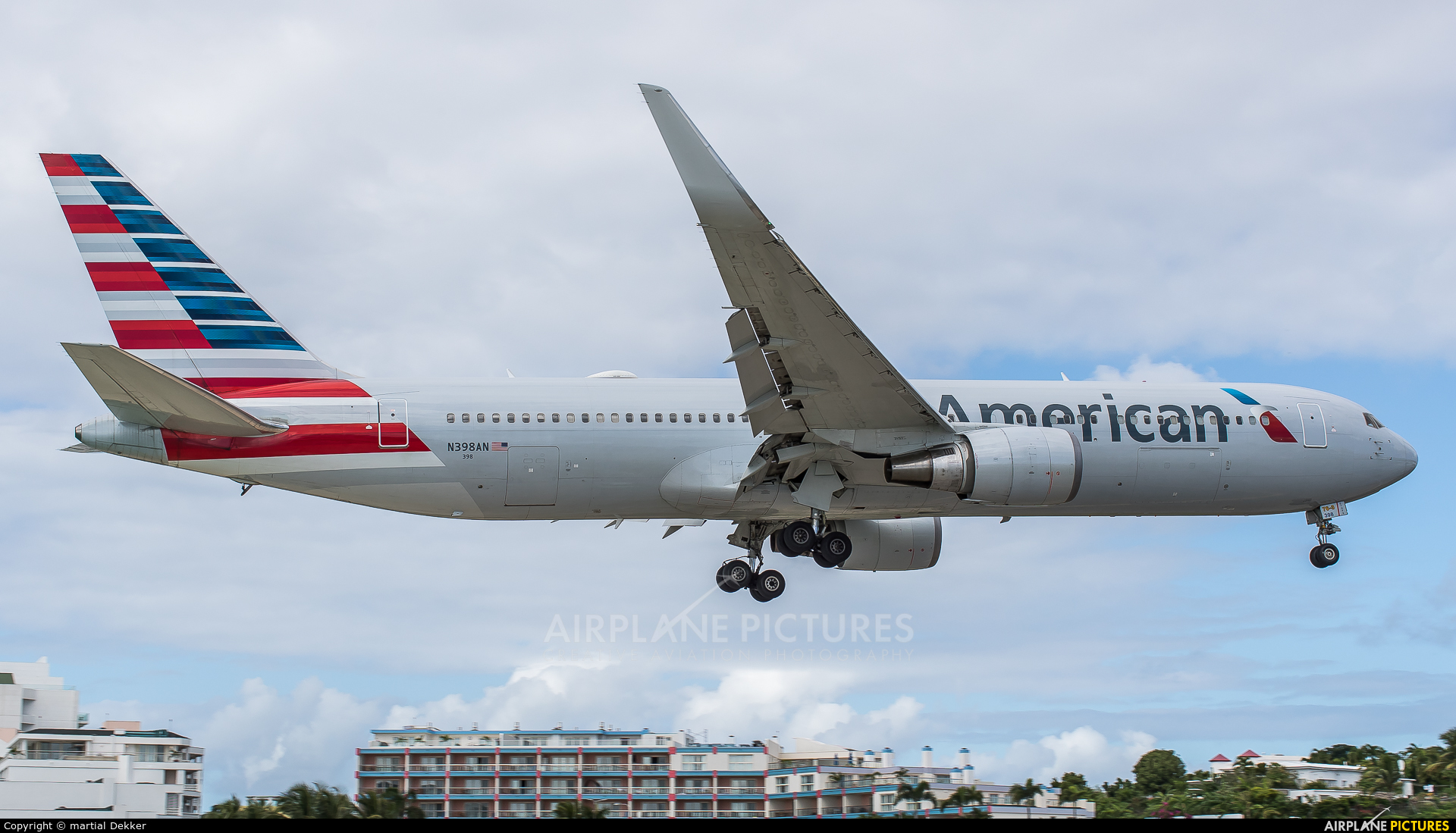 American Airlines N398AN aircraft at Sint Maarten - Princess Juliana Intl
