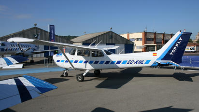 EC-KHL - Top Fly Cessna 172 Skyhawk (all models except RG)