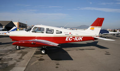 EC-IUK - Private Piper PA-28 Warrior