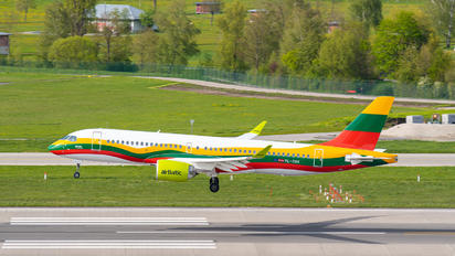 YL-CSK - Air Baltic Airbus A220-300