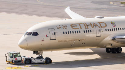 A6-BLM - Etihad Airways Boeing 787-9 Dreamliner