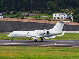 4K-LAR - Private Gulfstream Aerospace G-IV,  G-IV-SP, G-IV-X, G300, G350, G400, G450