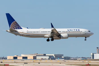 N27509 - United Airlines Boeing 737-9 MAX