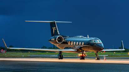 N701DB - Private Gulfstream Aerospace G-IV,  G-IV-SP, G-IV-X, G300, G350, G400, G450
