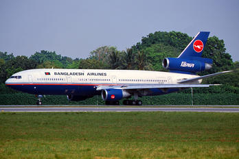 S2-ACS - Biman Bangladesh McDonnell Douglas DC-10