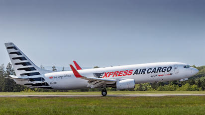 TS-ICD - Express Air Cargo Boeing 737-800