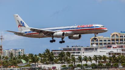 N621AM - American Airlines Boeing 757-200