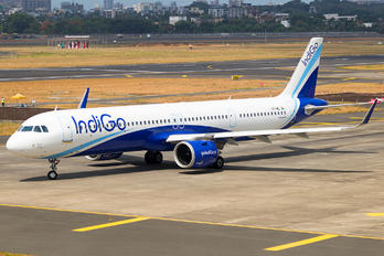 VT-IML - IndiGo Airbus A321 NEO