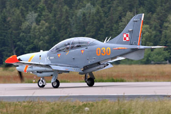 030 - Poland - Air Force "Orlik Acrobatic Group" PZL 130 Orlik TC-1 / 2