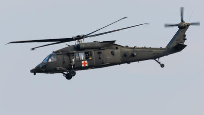 18-21016 - USA - Army Sikorsky HH-60M Blackhawk