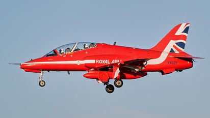 XX323 - Royal Air Force "Red Arrows" British Aerospace Hawk T.1/ 1A