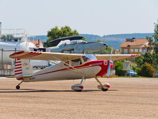 EC-XUZ - Private Cessna 120