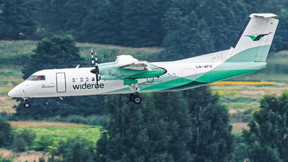 LN-WFO - Widerøe de Havilland Canada DHC-8-300Q Dash 8