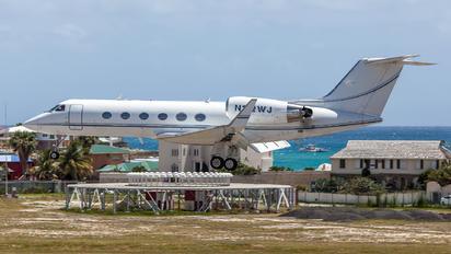N112WJ - Private Gulfstream Aerospace G-IV,  G-IV-SP, G-IV-X, G300, G350, G400, G450
