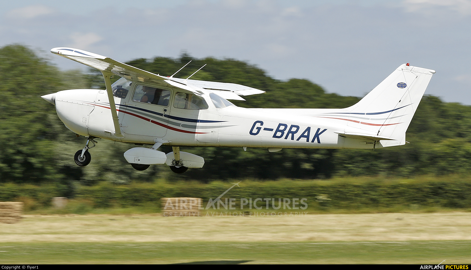 Private G-BRAK aircraft at Lashenden / Headcorn
