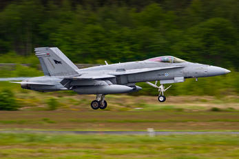 HN-431 - Finland - Air Force McDonnell Douglas F-18C Hornet