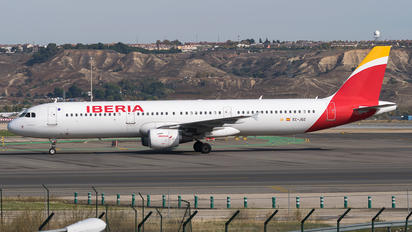 EC-JQZ - Iberia Airbus A321