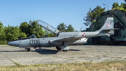 1706 - Poland - Air Force PZL TS-11 Iskra