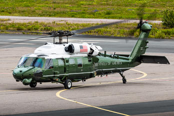 163264 - USA - Marine Corps Sikorsky VH-60N Black Hawk