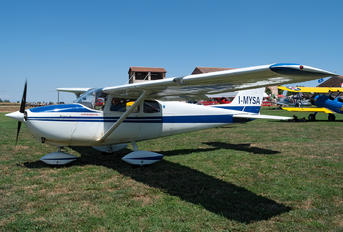 I-MYSA - Private Cessna 172 Skyhawk (all models except RG)