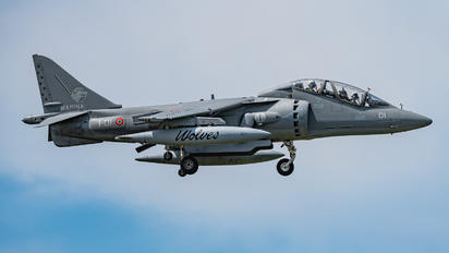 MM55032 - Italy - Navy McDonnell Douglas AV-8B Harrier II