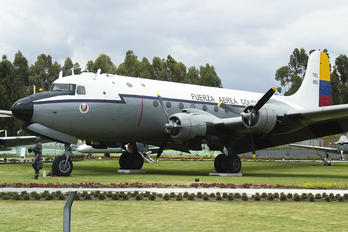 FAC690 - Colombia - Air Force Douglas DC-4