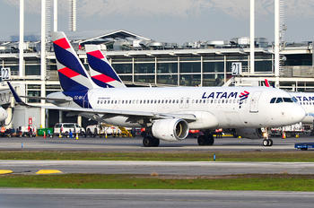CC-BFJ - LATAM Airbus A320