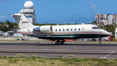 N99KW - Private Bombardier CL-600-2B16 Challenger 604