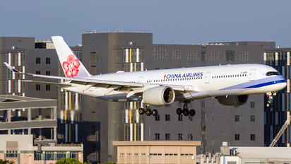 B-18910 - China Airlines Airbus A350-900