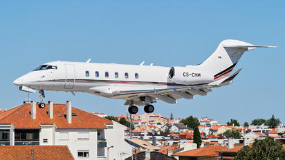 CS-CHM - NetJets Europe (Portugal) Bombardier BD-100 Challenger 350 series