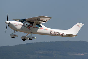 D-MOPN - Private AirLony Skylane UL