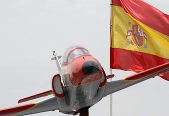 E.25-14 - Spain - Air Force : Patrulla Aguila Casa C-101EB Aviojet