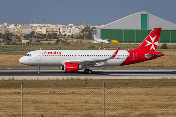 9H-NEF - Air Malta Airbus A320
