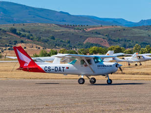CS-DAT - Sevenair Cessna 152