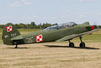 SP-YYY - Museum of Polish Aviation Yakovlev Yak-18