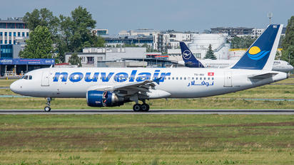 TS-INU - Nouvelair Airbus A320