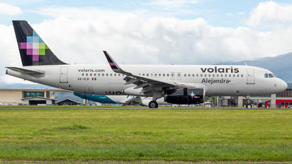 XA-VLB - Volaris Airbus A320