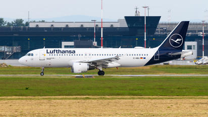 D-AIQU - Lufthansa Airbus A320