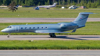 RA-10208 - Private Gulfstream Aerospace G-V, G-V-SP, G500, G550