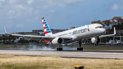 N175AN - American Airlines Boeing 757-200