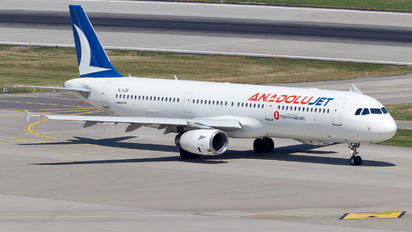 YL-LDR - AnadoluJet Airbus A321