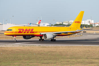 D-ALES - DHL Cargo Boeing 757-200F