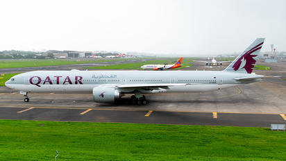 A7-BAS - Qatar Airways Boeing 777-300ER