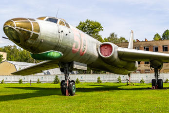 50 - Soviet Union - Air Force Tupolev Tu-16 Badger