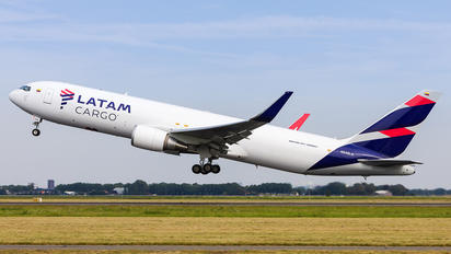 N540LA - LATAM Cargo Boeing 767-300F