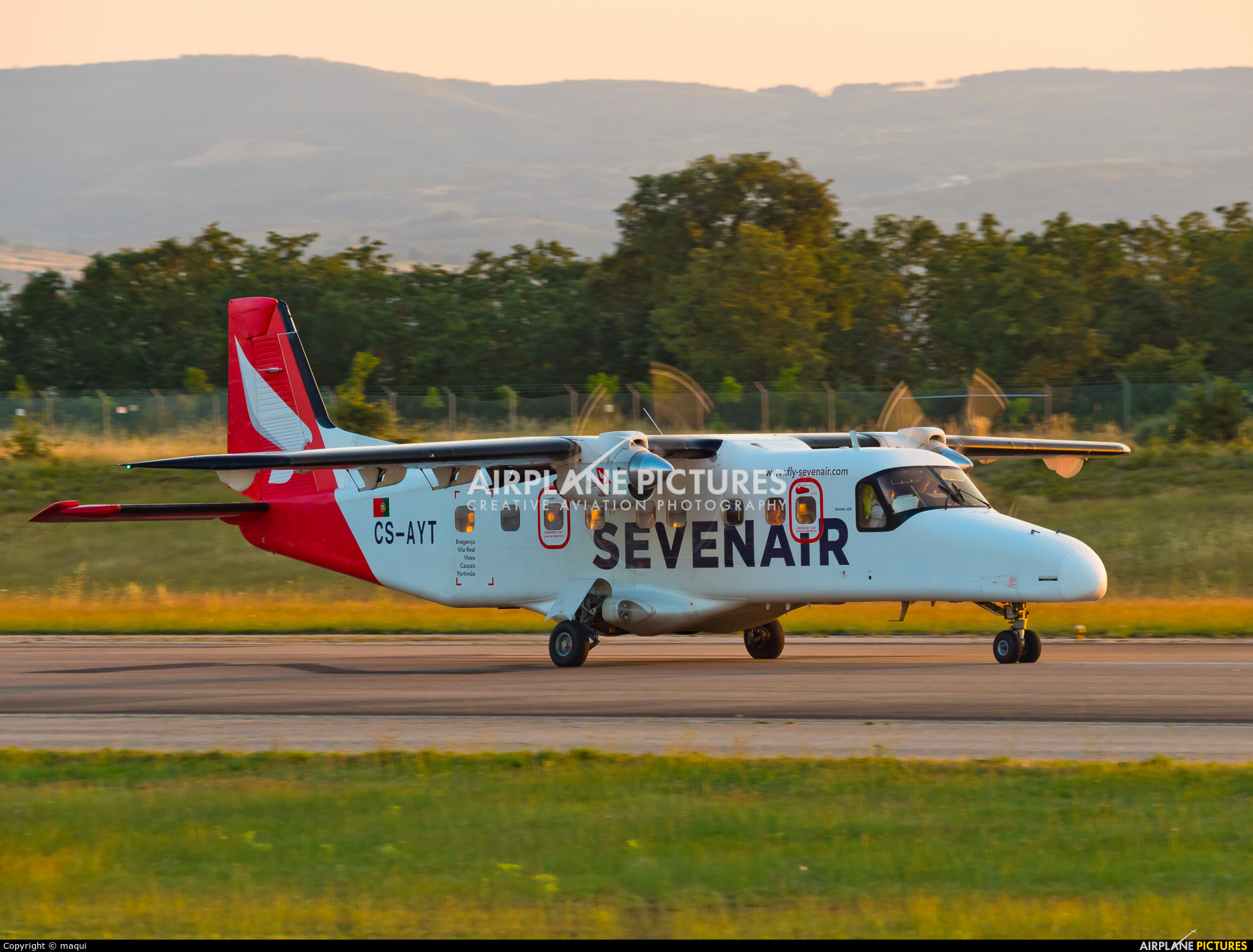 Sevenair CS-AYT aircraft at Bragança