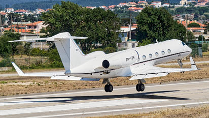 PR-VZR - Private Gulfstream Aerospace G-IV,  G-IV-SP, G-IV-X, G300, G350, G400, G450