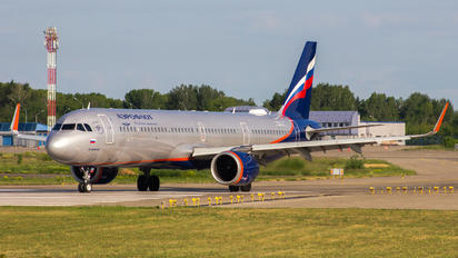 RA-73705 - Aeroflot Airbus A321-271NX